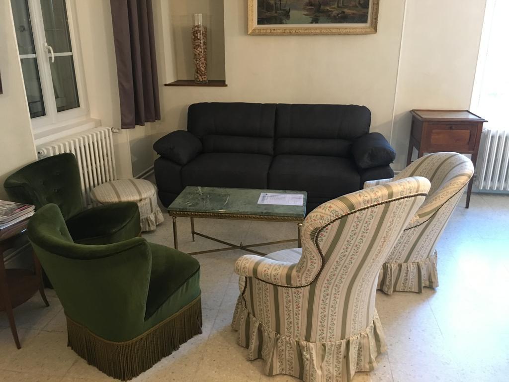 Chez Jeannette Villa Saint-Satur Esterno foto